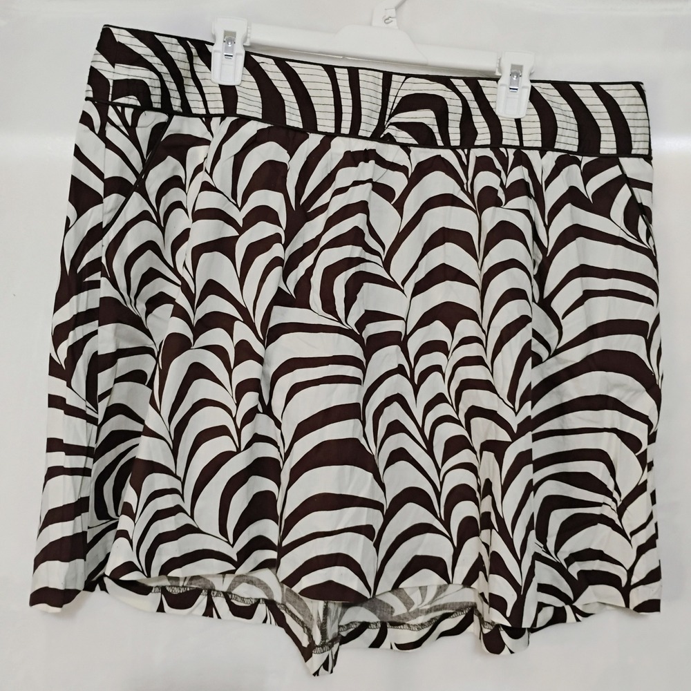 Maurices Women Brown White Zebra Print Skirt Size 18 Plus Cotton Blend Stretch